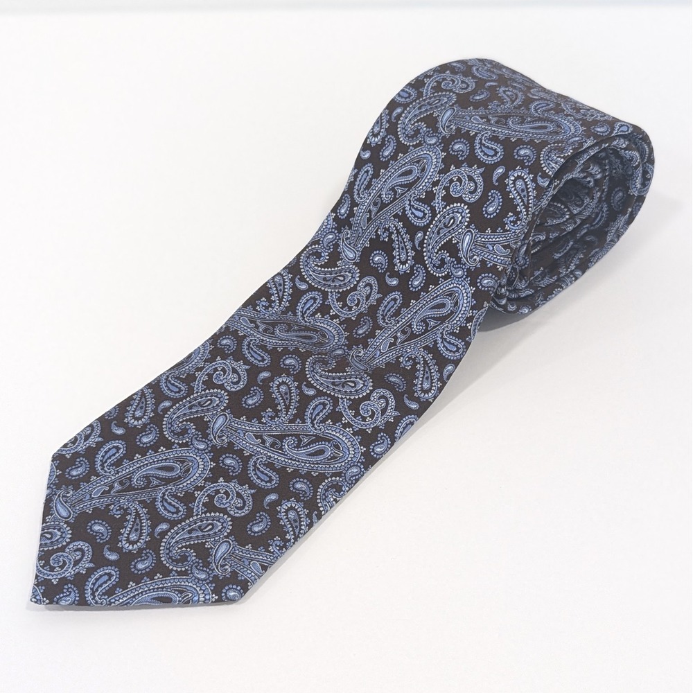Michael‎ Kors 100% Silk Necktie 58" Blue Paisley On Black